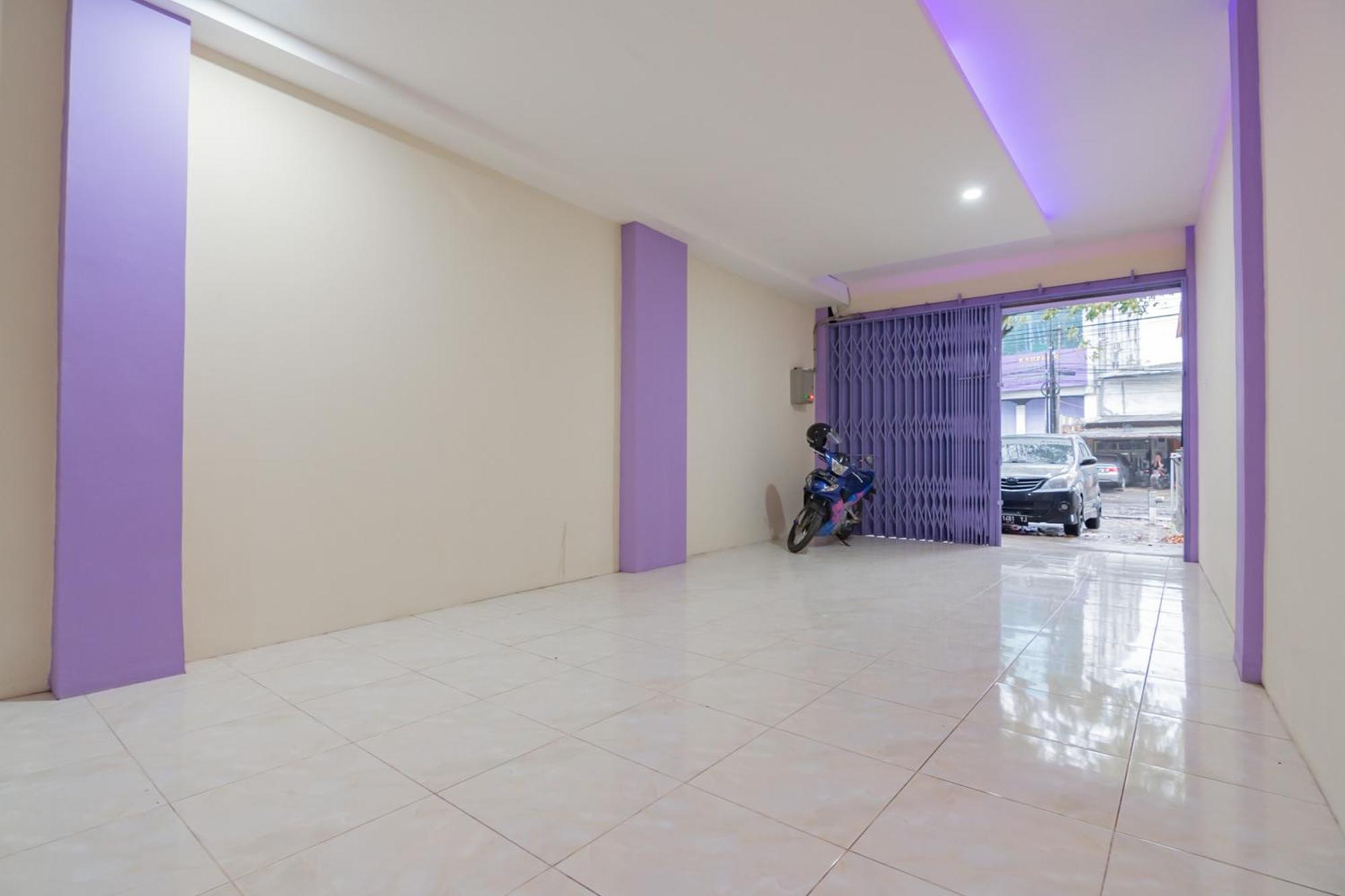 Reddoorz Near Trans Studio Bandung 3 Экстерьер фото